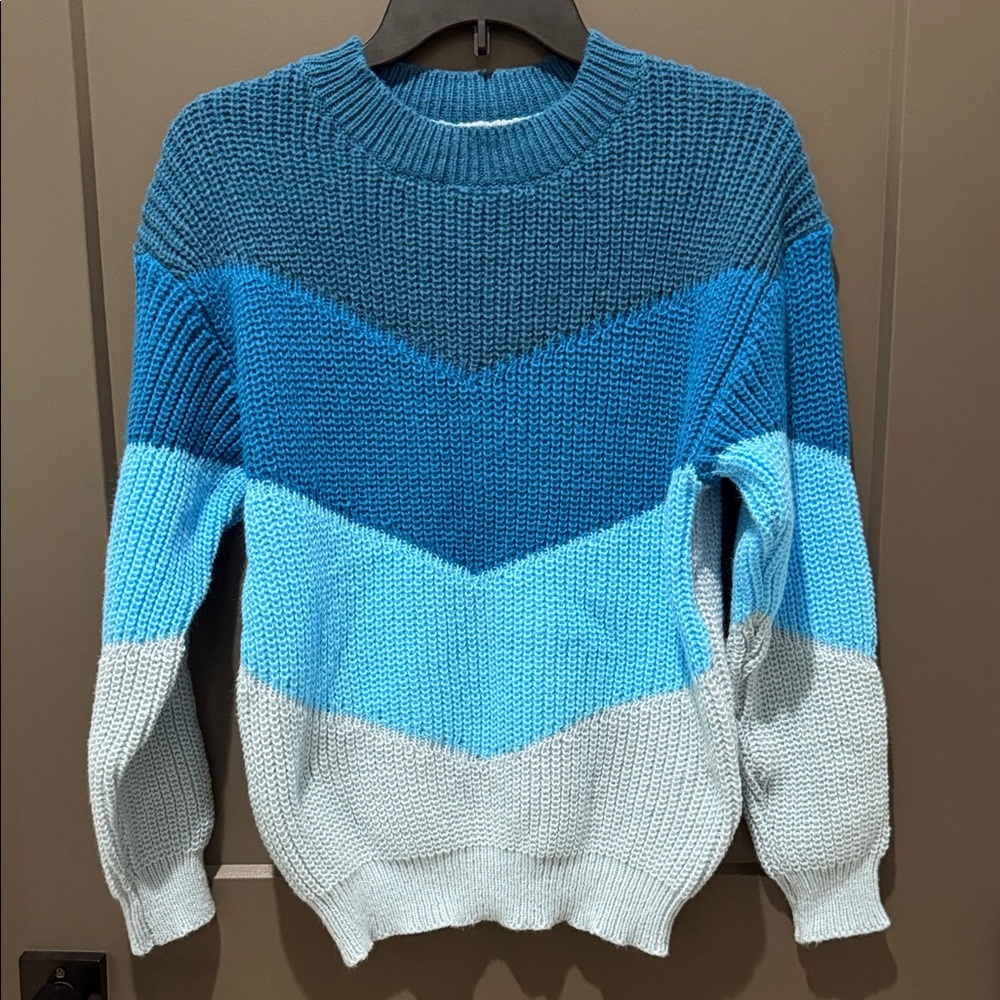 Multi Colored Blue Chevron Knit Sweater - Small